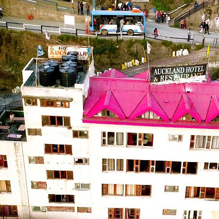 Auckland Hotel And Restaurant Near Mall Road شيملا المظهر الخارجي الصورة